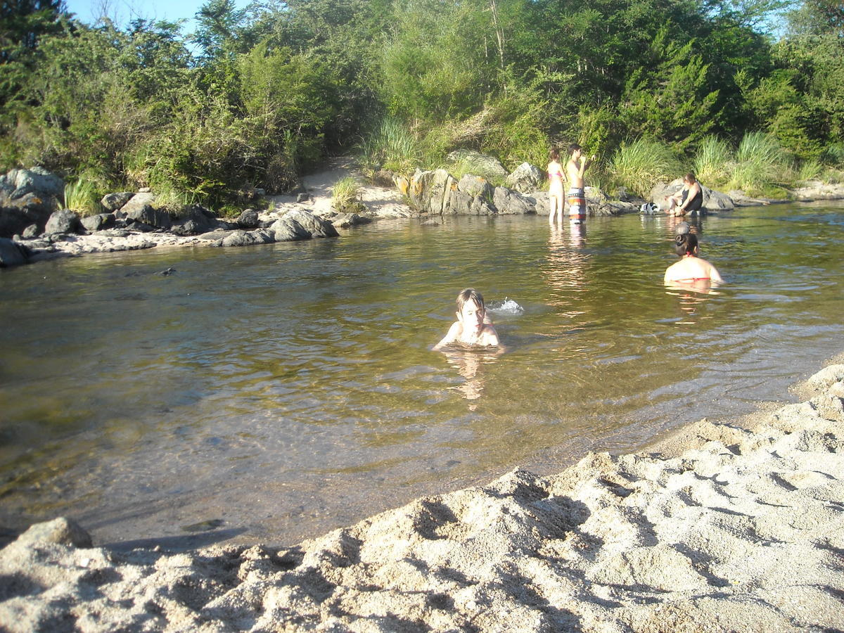 Cabanas Ecos Del Rio Los Reartes Szoba fotó