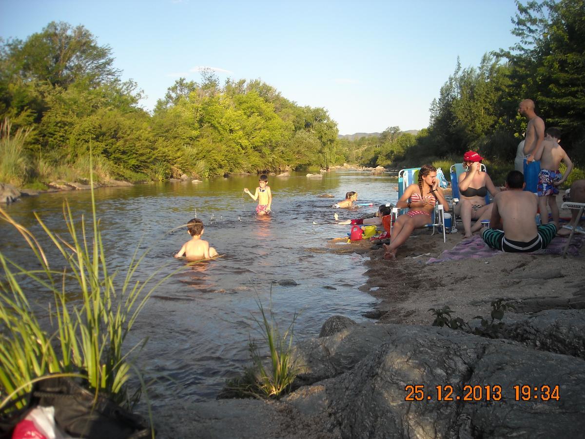 Cabanas Ecos Del Rio Los Reartes Szoba fotó